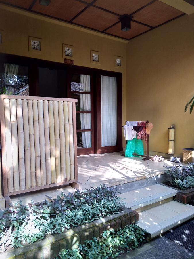 Ubud Lestari Bungalows Экстерьер фото